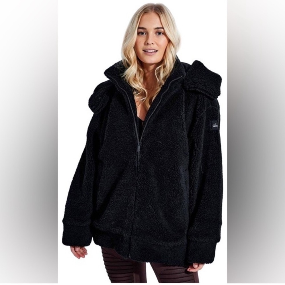 ALO Yoga oversized Black Teddy Sherpa Jacket for Women